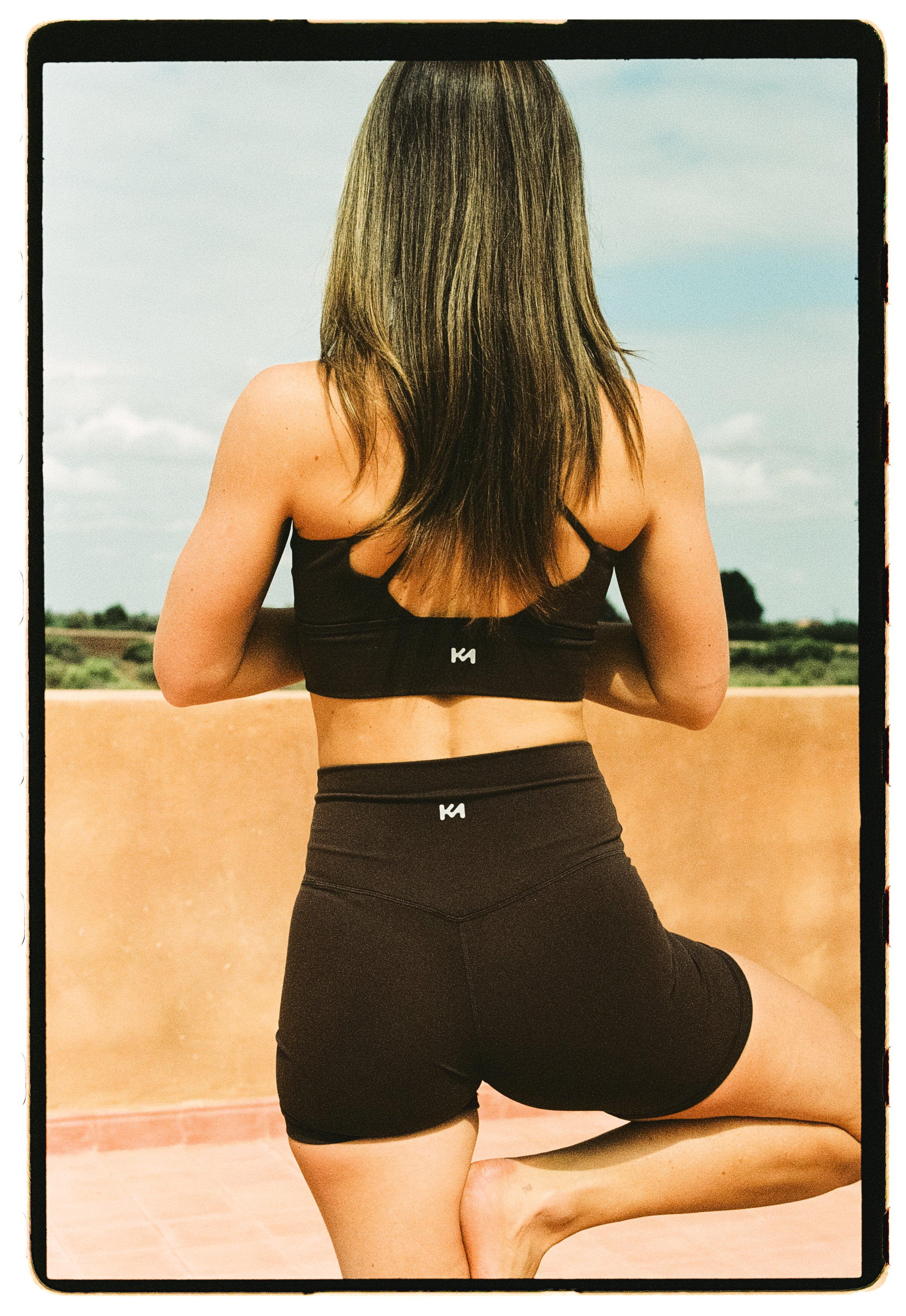 Crossed Strappy Bra - Brown